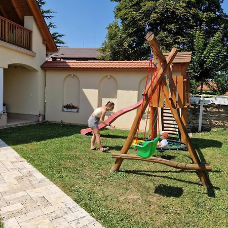 Villa Gracia Balatongyörök Extérieur photo